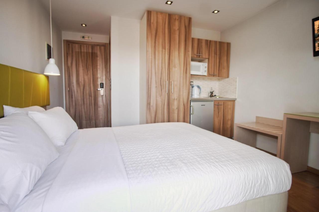 Elements Rooms & Apartments Атина Екстериор снимка